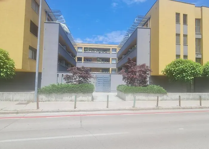 아파트 Apartma Minas *